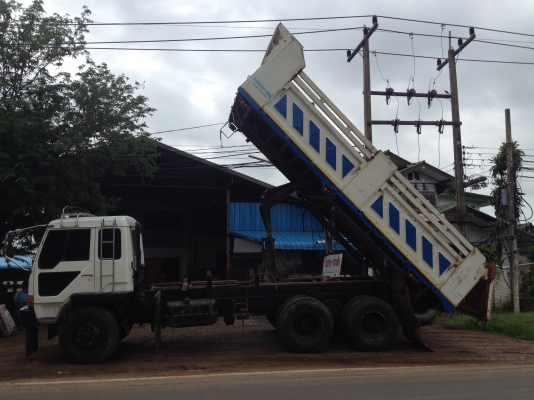 ขายสิบล้อ FN 528  Euro1 ปี 46