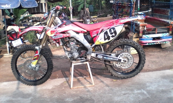 ขาย CRF 250 ปี 2500 ขาย CRF 250 ปี 2500