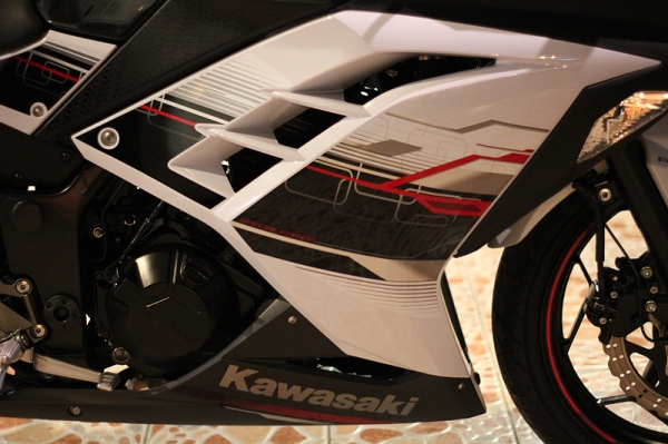 ขาย ninja300 ปี2013 รถสวยไม่มีล้อไม่มีชน