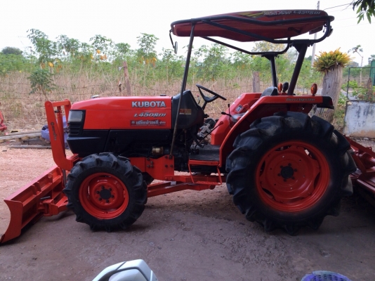 ขายถูก รถไถคูโบต้า45แรง มีเล่มพร้อมโอน