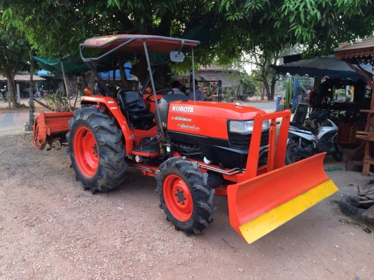 ขายถูก รถไถคูโบต้า45แรง มีเล่มพร้อมโอน