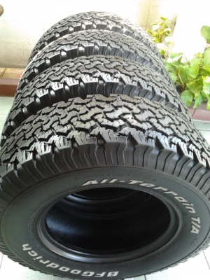 BF All 31/10.5/15 ปี09 ดอก1cm.สวยๆ 1ชุด