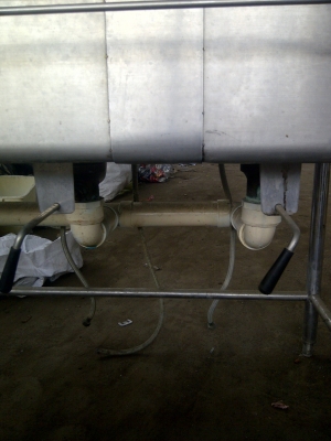 ขาย...ซิงค์ล้างจานแบบ3หลุม ขาย...ซิงค์ล้างจานแบบ3หลุม