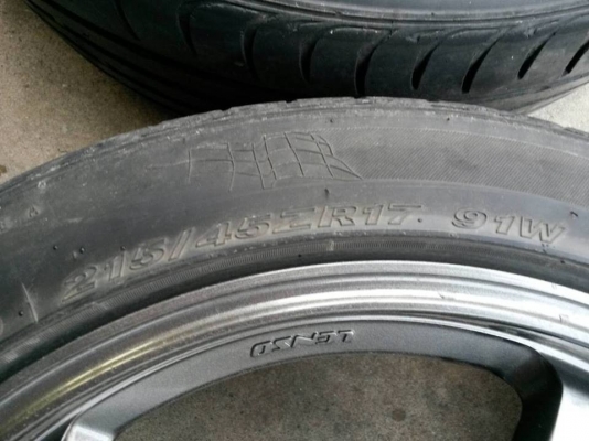 ขายล้อแม็กซ์พร้อมยาง โปรเจคดี   ยาง 215-45-17 -ปี 12