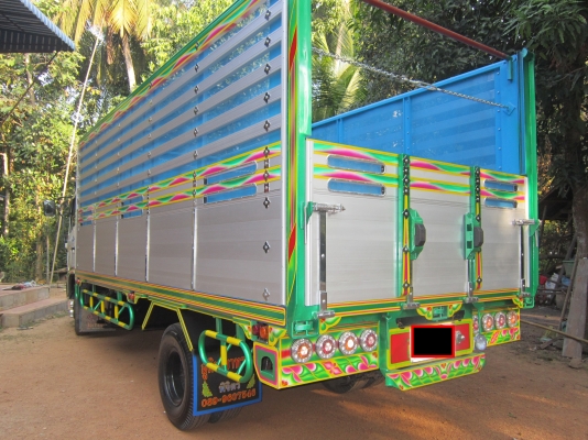 ขายหกล้อดั้ม เมก้า ดั้มเกษตร  เอกสารพร้อมโอน รถบ้านใช้งานอยู่ครับ