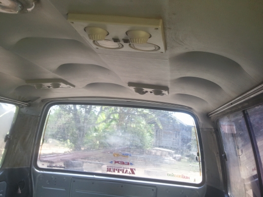 ต้องการขายรถตู้TOYOTA