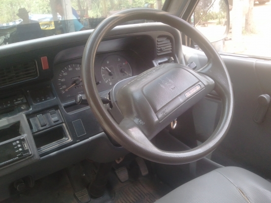 ต้องการขายรถตู้TOYOTA