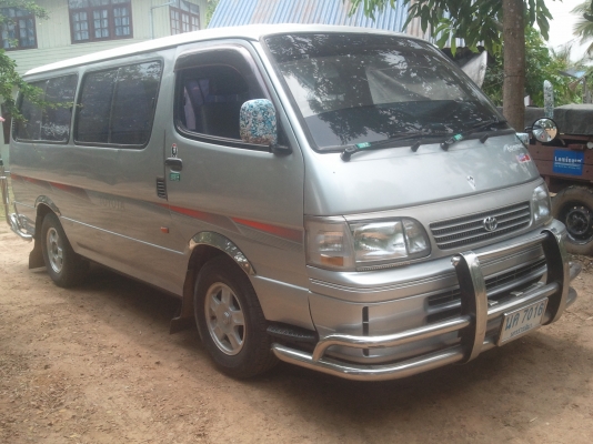 ต้องการขายรถตู้TOYOTA