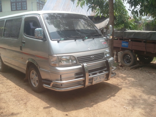 ต้องการขายรถตู้TOYOTA