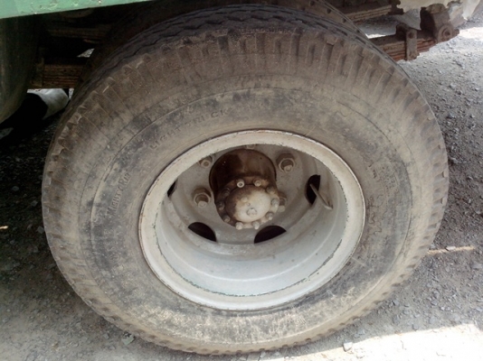 ขายรถบรรทุกหกล้อฮีโน่KM350 เครื่องEQ 100 เครืองติดวิ่งได้