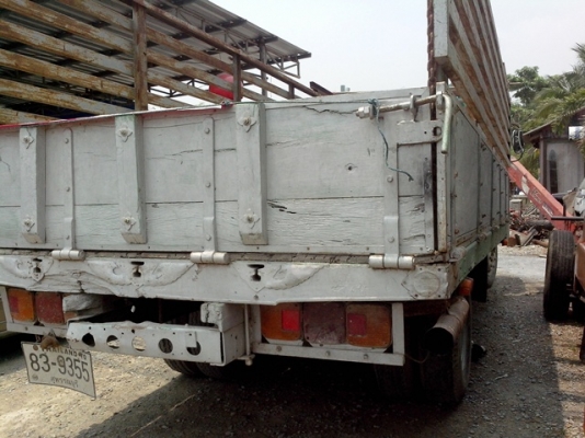 ขายรถบรรทุกหกล้อฮีโน่KM350 เครื่องEQ 100 เครืองติดวิ่งได้
