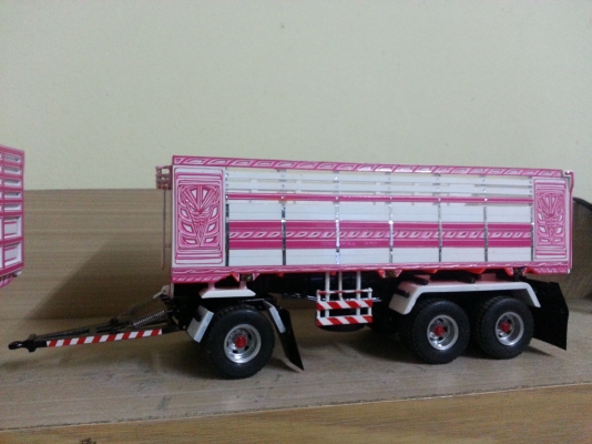 ขายhino 700 พ่วง24ล้อ งานสวยครับ สเกล 1:32 ครับ หรือจะสั่งรุ่นอื่นก้อได้นะครับ สนใจโทรสอบถามได้เลยครับ พร้อมส่ง หรือท่านใดสะดวกมารับด้วยตัวเองก็ได้ครับ ถ้าสั่ง2พ่วง ผมยินดีส่งถึงบ้านฟรีครับ ราคาอาจจะสูงหน่อยนะครับ แต่ผลงานรับรอง "ไทยๆแท้" ครับ ขายhino 700 พ่วง24ล้อ งานสวยครับ สเกล 1:32 ครับ หรือจะสั่งรุ่นอื่นก้อได้นะครับ สนใจโทรสอบถามได้เลยครับ พร้อมส่ง หรือท่านใดสะดวกมารับด้วยตัวเองก็ได้ครับ ถ้าสั่ง2พ่วง ผมยินดีส่งถึงบ้านฟรีครับ ราคาอาจจะสูงหน่อยนะครับ แต่ผลงานรับรอง "ไทยๆแท้" ครับ