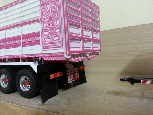 ขายhino 700 พ่วง24ล้อ งานสวยครับ สเกล 1:32 ครับ หรือจะสั่งรุ่นอื่นก้อได้นะครับ สนใจโทรสอบถามได้เลยครับ พร้อมส่ง หรือท่านใดสะดวกมารับด้วยตัวเองก็ได้ครับ ถ้าสั่ง2พ่วง ผมยินดีส่งถึงบ้านฟรีครับ ราคาอาจจะสูงหน่อยนะครับ แต่ผลงานรับรอง "ไทยๆแท้" ครับ ขายhino 700 พ่วง24ล้อ งานสวยครับ สเกล 1:32 ครับ หรือจะสั่งรุ่นอื่นก้อได้นะครับ สนใจโทรสอบถามได้เลยครับ พร้อมส่ง หรือท่านใดสะดวกมารับด้วยตัวเองก็ได้ครับ ถ้าสั่ง2พ่วง ผมยินดีส่งถึงบ้านฟรีครับ ราคาอาจจะสูงหน่อยนะครับ แต่ผลงานรับรอง "ไทยๆแท้" ครับ