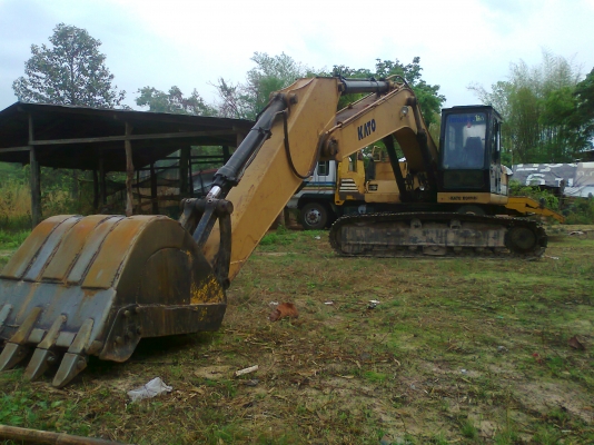 ขายแบโฮkato pc200 ขายแบโฮkato pc200