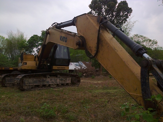 ขายแบโฮkato pc200 ขายแบโฮkato pc200