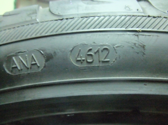 ยาง Kenda 265/35/18 ปี12 ยาง Kenda 265/35/18 ปี12