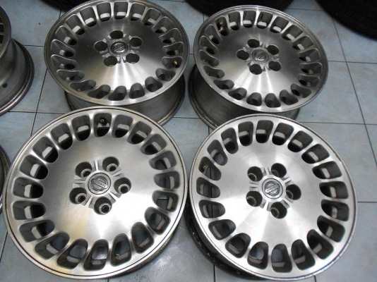 ขายล้อแม็กเปล่า Nissan cefiro A33 ขอบ 16(ทานตะวัน)สวยๆ 1 ชุด