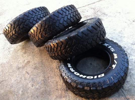 ขายยาง Mud Maxxis Mt764 Big Horn 265 75 R16 ปี 2611 ขายยาง Mud Maxxis Mt764 Big Horn 265 75 R16 ปี 2611