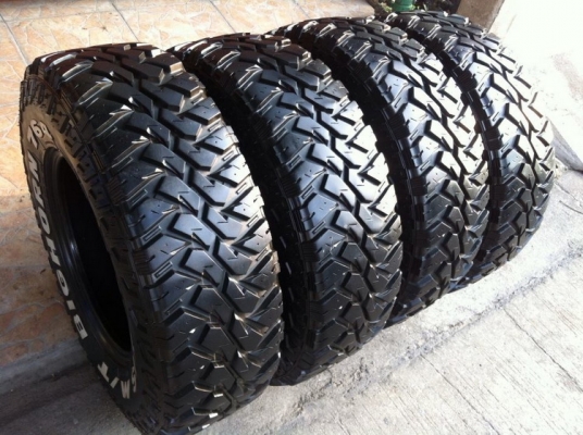 ขายยาง Mud Maxxis Mt764 Big Horn 30 9.5 R15 สวยๆ ขายยาง Mud Maxxis Mt764 Big Horn 30 9.5 R15 สวยๆ