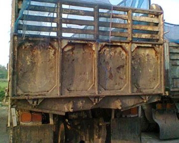 ขายครับ มิิตซู หลงโบ 220 N/S FN527M-3520 ดั้มโคราช ข้างสามมิตร รถใช้งานทุกวันครับ