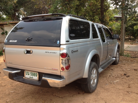 ขายอีกแล้วครับ อีซูชุ D-MAD HI LANDER แค็บ ปี05 ครับ มีหลังคาพร้อม