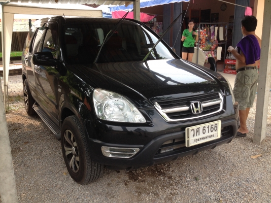 ขายดาวน์ HONDA CRV ปี 03 สีดำ รถสวยครับ ส่งไม่ไหวครับ