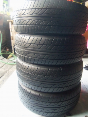 ขายยาง Dunlop LM703 185-55-15 ปี10 ดอกเต็ม ไม่ปะ ไม่บวม ไม่กินข้าง พร้อมใส่ถ่วง ชุดละ 2,900 บาท