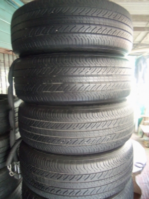 ขายยาง Michelin primacy MXV8 215-60-16 ปลายปี10 ดอกเต็ม เนื้อนิ่ม ไม่ปะ ไม่บวม ไม่กินข้าง พร้อมใส่ถ่วง ชุดละ 1,900 บาท