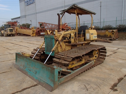 ขายด่วนรถแทรคเตอร์ตีนตะขาบ Mitsubishi BD2F  เก่าญี่ปุ่นใบแทรค 70  เก่าญี่ปุ่นสวยมาก ๆๆ