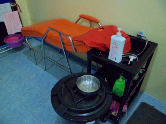 ขายถูกๆอุปกรณ์เสริมสวย 25000 บาท