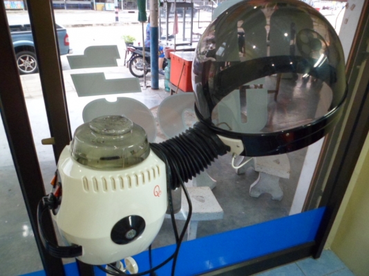 ขายถูกๆอุปกรณ์เสริมสวย 25000 บาท