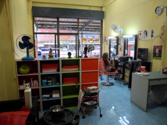 ขายถูกๆอุปกรณ์เสริมสวย 25000 บาท