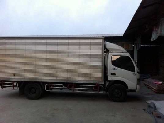 ขาย Hino Dutro 130เเรง ขาย Hino Dutro 130เเรง