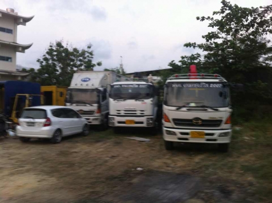 มีรถรับจ้าง6ล้อ10ล้อติดเครนรายวันรายเดือนติดต่อ0892050655..0845385517ตลอดคับ