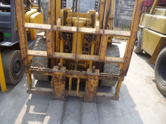 ขายรถยกดีเซลขนาด 3 ตันแบบคว่ำหงายงาได้ จากญี่ปุ่น