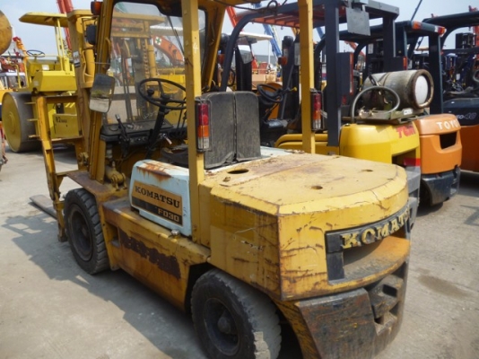 ขายรถยกดีเซลขนาด 3 ตันแบบคว่ำหงายงาได้ จากญี่ปุ่น