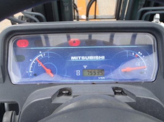 ขายฟอร์คลิฟต์ MITSUBISHI GRANDIA   FD25D  DIESEL (รุ่นใหม่ล่าสุด)  ล้อหน้าคู่  ,เสา FULL FREE  5 เมตร  , FORK SHIFT, MT, เดิมแท้จากญี่ปุ่น !!!!!!