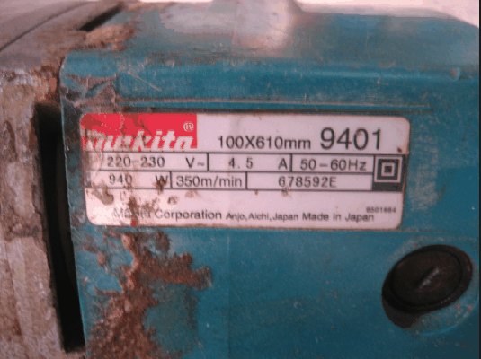 ขายเครื่องขัดกระดาษทราย Makita แท้ๆสักตัวคับ Model 9401.