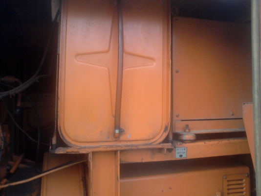 ขายเครื่องปั่นไฟนำเข้าเพิ่งมาถึงสภาพเดิม