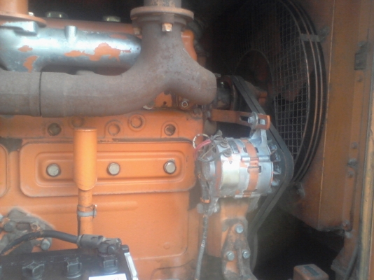 ขายเครื่องปั่นไฟนำเข้าเพิ่งมาถึงสภาพเดิม