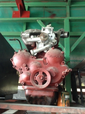 +++ ขายเครื่องโฟล์คลิฟท์  TOYOTA 1Z และ 2Z  *** สนใจ โทร.คุยรายละเอียดได้ครับ  081-659-7598 ***