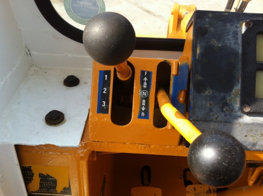 มาใหม่++รถตัก Komatsu 515-2 เก่าญี่ปุ่นขนาดบุ้งกี๋ 1.3Q