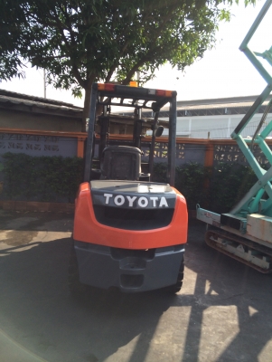 ขาย ฟอร์คลิฟท์ toyota รุ่น8FD30 (ดีเซล) 086-7809400 ถูกๆกว่า ใช้ดีมาก ๆ ขาย ฟอร์คลิฟท์ toyota รุ่น8FD30 (ดีเซล) 086-7809400 ถูกๆกว่า ใช้ดีมาก ๆ