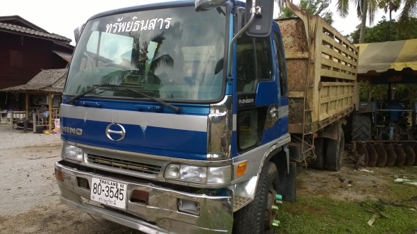 HINO FF173  6ล้อดั้มช่วงยาว ดั้ม4.5ม.เครื่องดีมาก168แรง หัวเก๋งนอกสวย...