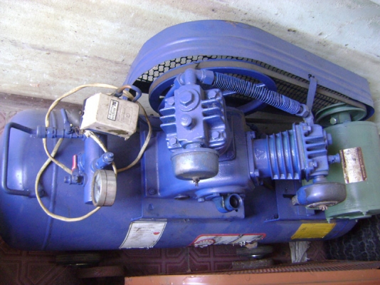 ขายปั๊มลมมือสอง หลายขนาด ขายปั๊มลมมือสอง หลายขนาด