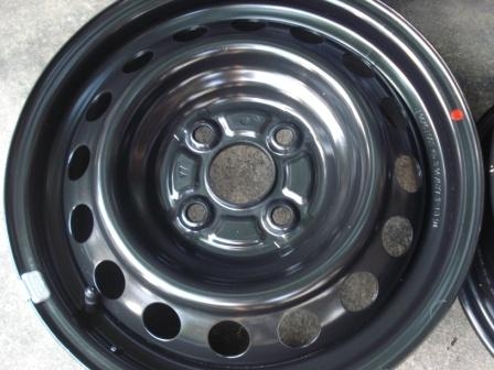 ล้อกะทะขอบ 14  4รู 100 สภาพใหม่ๆ 4 วงขายถูกๆ