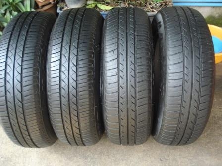 ยาง 165-70-14 ปี 11  4 เส้นสภาพดีดอกหนาๆ