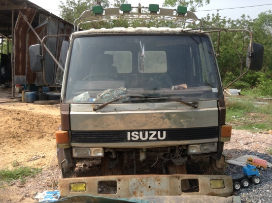 ขายหัวรถสิบล้อrocky