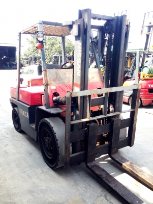 -:-*&bull;*ข า ย ร ถ ย ก เ ก่ า น อ ก*&bull;*-:-NISSAN FD35 เครื่องTD42 สนใจติดต่อ083-062-0223