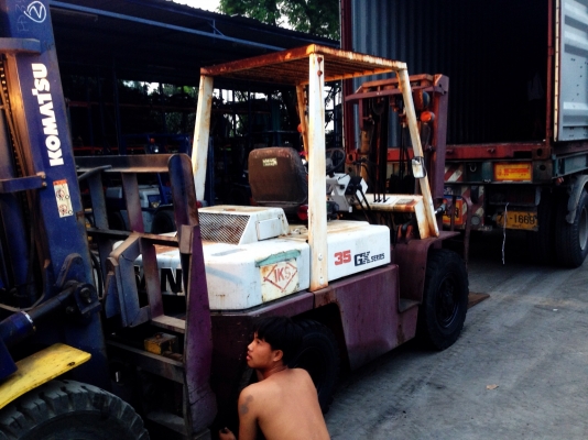 -:-*&bull;*ข า ย ร ถ ย ก เ ก่ า น อ ก*&bull;*-:-NISSAN FD35 เสาสูง4.5เมตร สไลด์แผงงา 083-062-0223